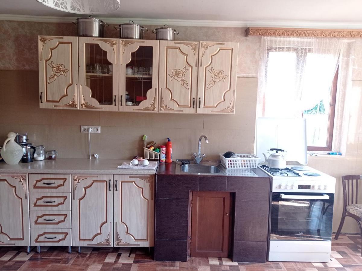 Гостевой Дом На Геджирке Tqvarcheli Ngoại thất bức ảnh